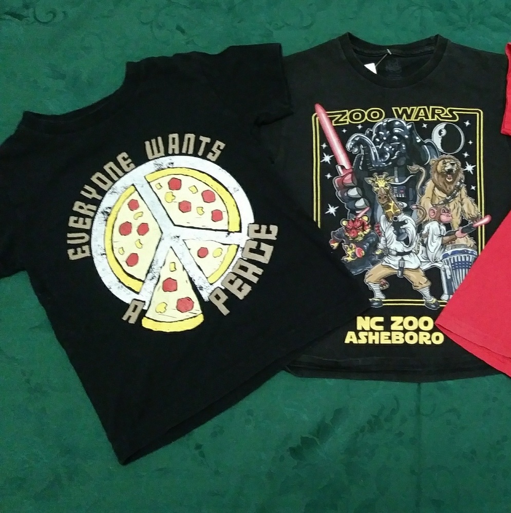 3 boys T shirts